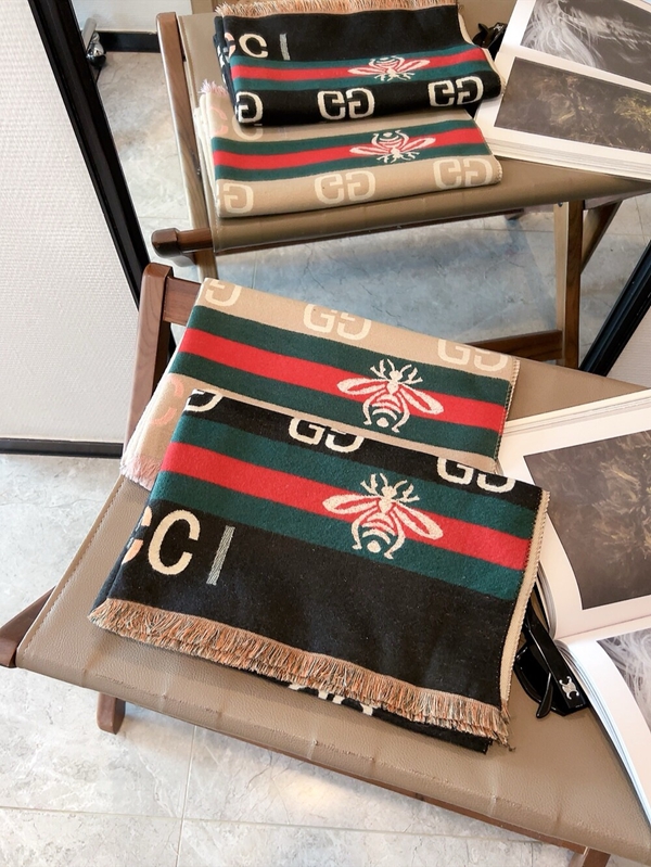 ブランドマフラー着用イメージ